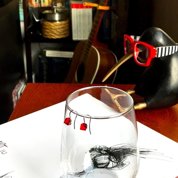 Swarovski elements cube earrings - Picture 1 of 12